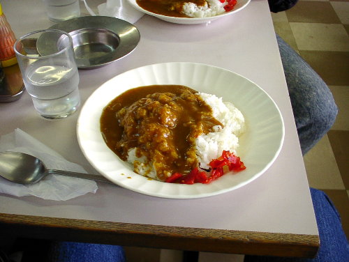やっぱ具が入ってなさそうに見えるような・・・気のせいか?